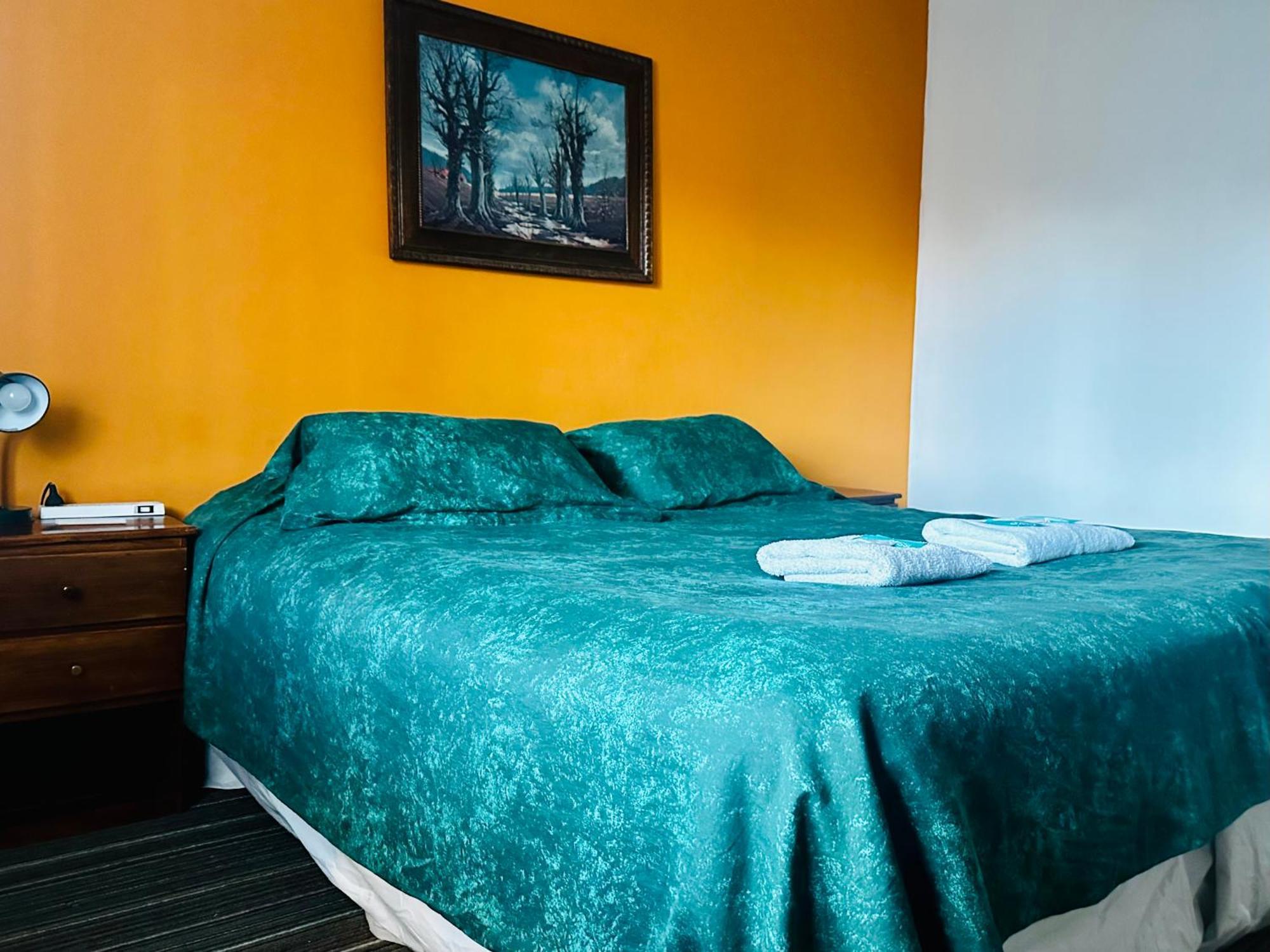 Amancay, Hostal Patagonico Hotel El Calafate Ngoại thất bức ảnh